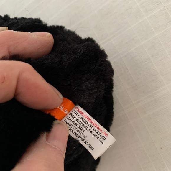 WILD REPUBLIC| Gorilla Baby Stuffed Animal - Picture 7 of 11